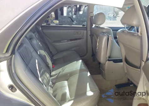 2000 Lexus Es 300 from USA, damaged, VIN JT8BF28G9Y0259522